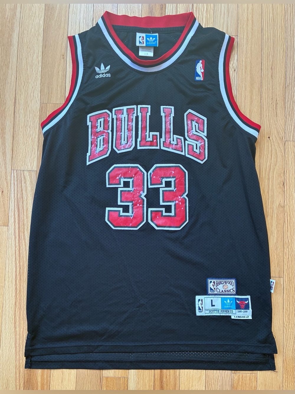 Scottie Pippen #33 Chicago Bulls Stitched Adidas Jersey Men’s Size L